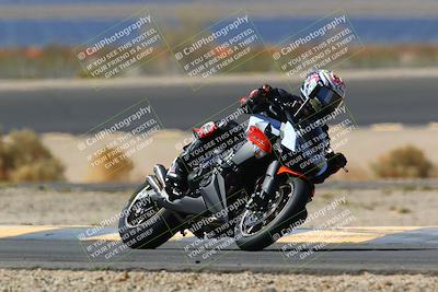 media/Apr-10-2022-SoCal Trackdays (Sun) [[f104b12566]]/Turn 14 (10am)/